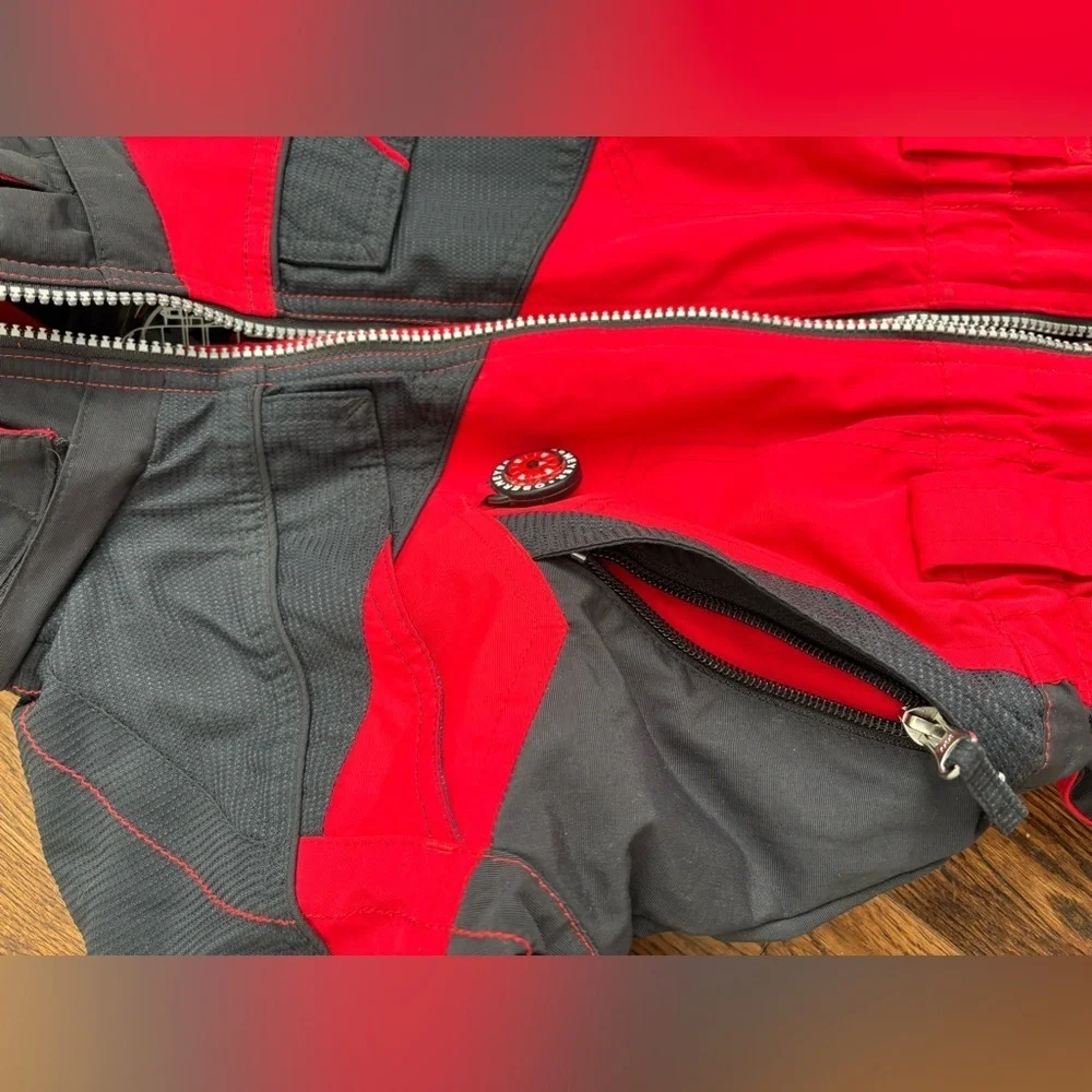Obermeyer Kids Red and Black Ski/ Snowsuit Size 4